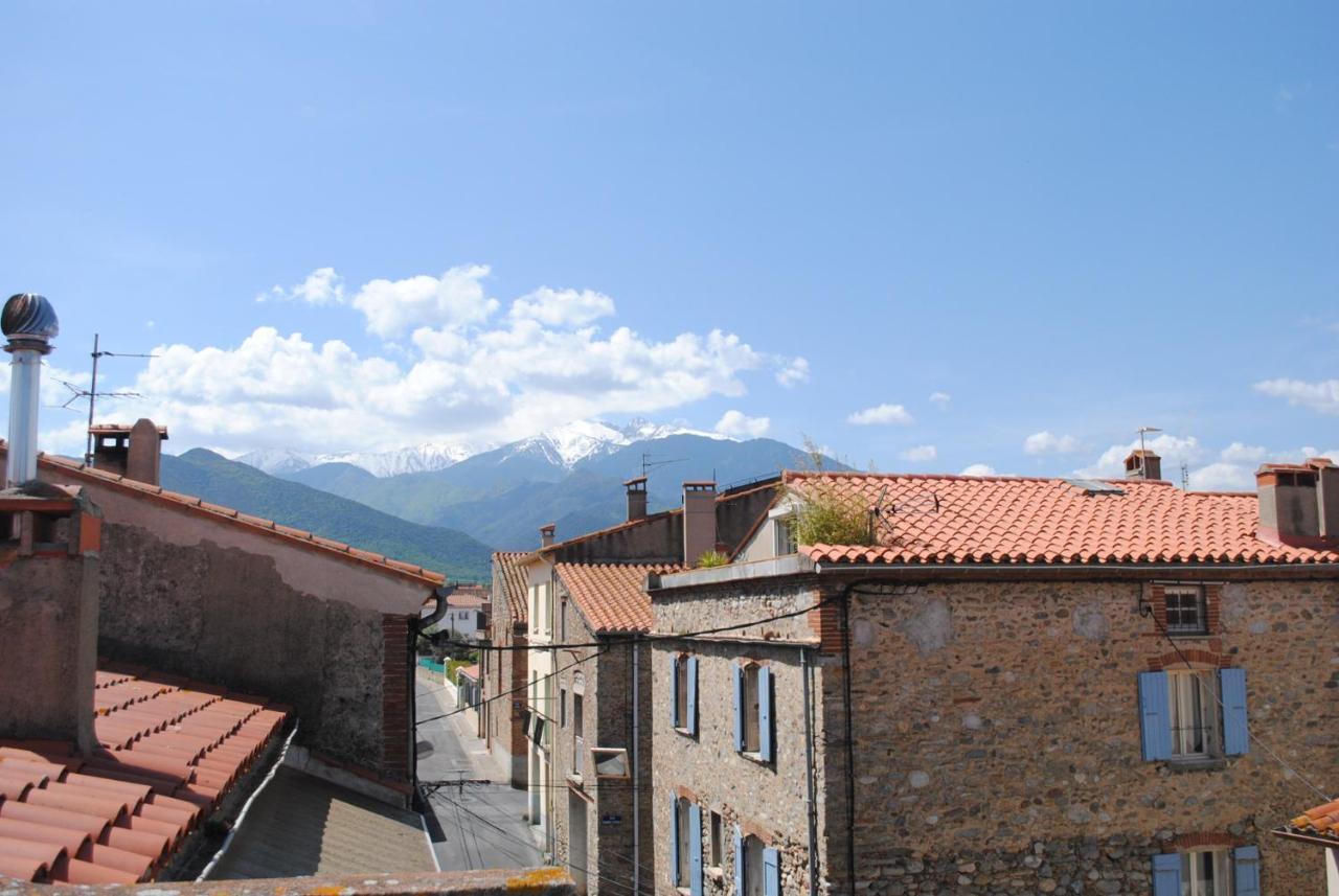 Agreable Maison De Village Avec Terrasse Vinca Exterior photo